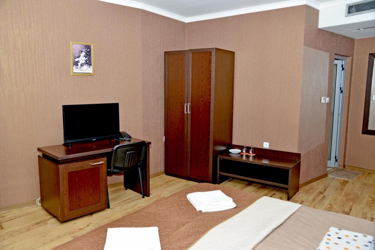 Dream Hotel Sliven Екстер'єр фото